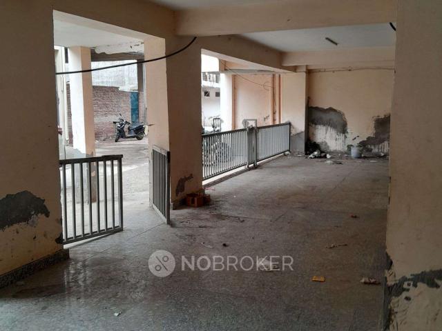 Flat for rent in Hariana