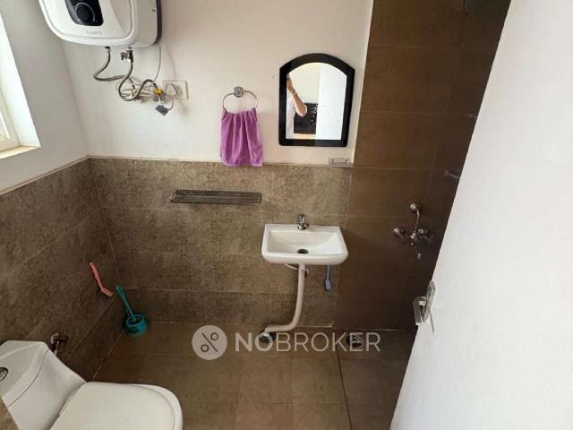 Flat for rent in Hariana