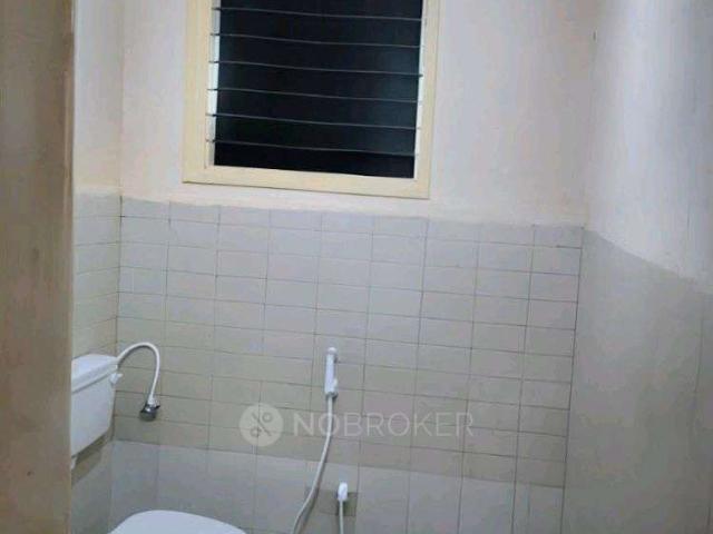 Flat for rent in Adyar, Tamil Nadu