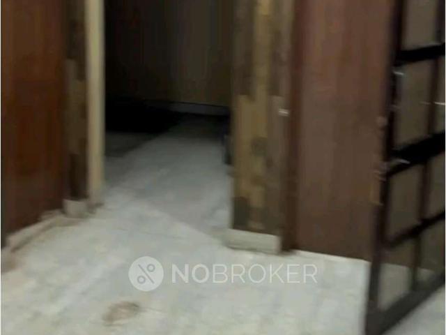Flat for rent in North West Delhi, Deri