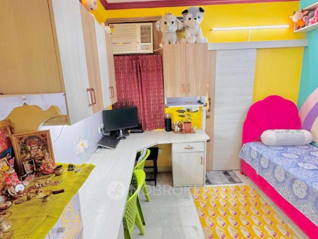 Flat for sale in South Delhi, Deri