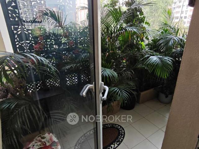 Flat for rent in DLF 5, Gurugram