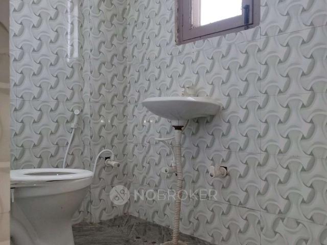 Flat for rent in Gautam Buddha Nagar, Uttar Pradesh