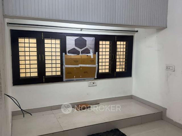 Flat for rent in North Delhi, Deri