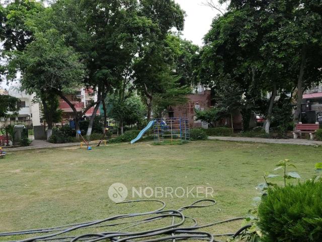 Flat for rent in Hariana