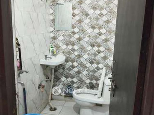 Flat for rent in West Delhi, Deri