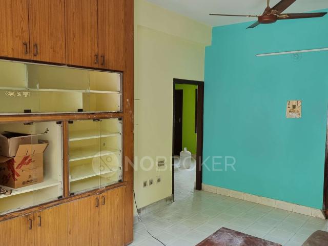 Flat for rent in Haidarabad, Telangana