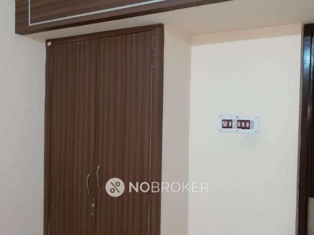 Flat for rent in Adyar, Tamil Nadu