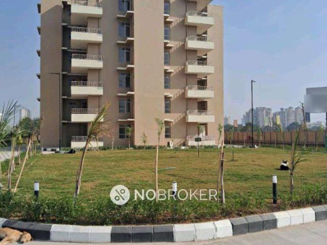 Flat for rent in Hariana