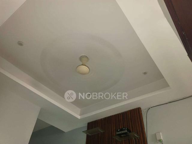 Flat for rent in East Delhi, Deri