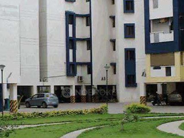 Flat for sale in Alapakam, Tamil Nadu