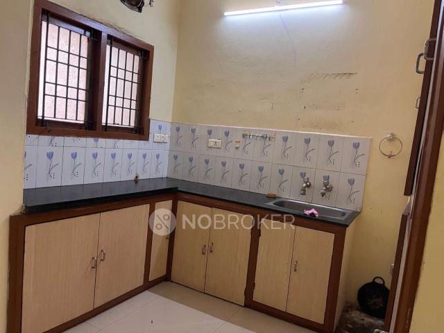 Flat for rent in Kodambakkam, Tamil Nadu