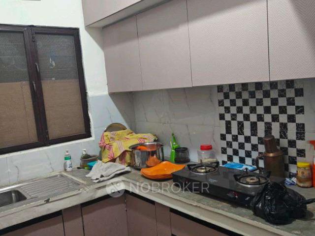 Flat for rent in North West Delhi, Deri