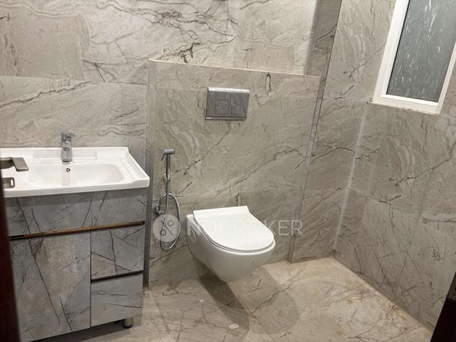 Flat for rent in South Delhi, Deri
