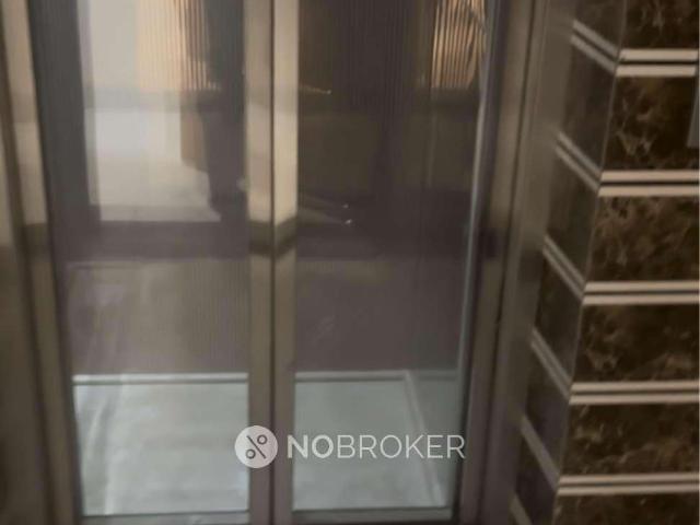 Flat for sale in West Delhi, Deri