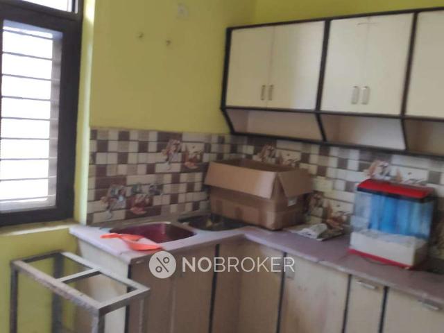 Flat for sale in South West Delhi, Deri