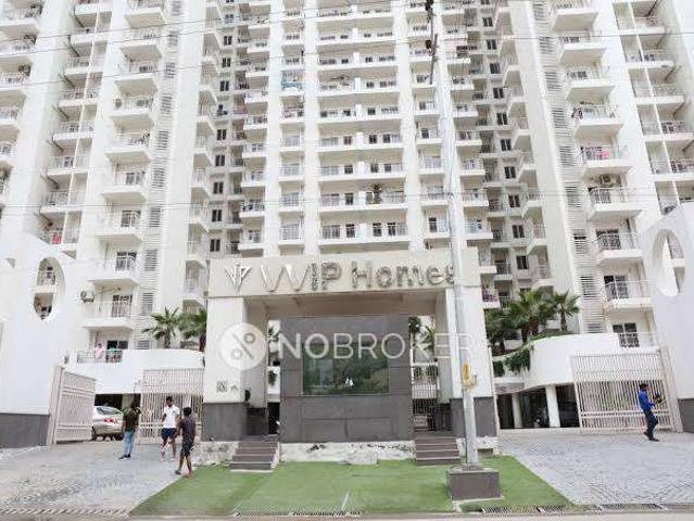 Flat for rent in VVIP Homes, Gautam Buddha Nagar