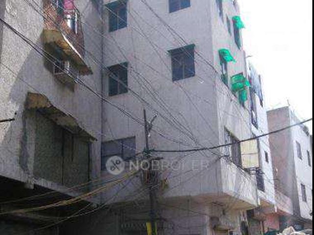 Flat for rent in West Delhi, Deri
