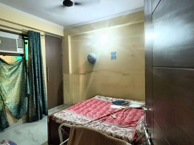 Flat for rent in Deri