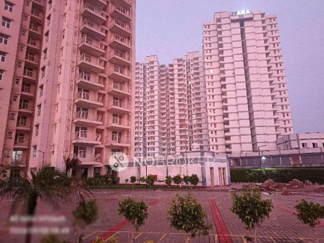 Flat for sale in Hariana