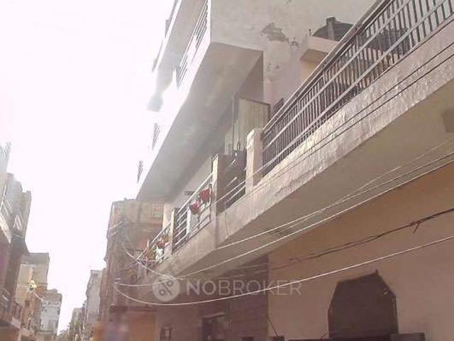 Property for rent in Hariana