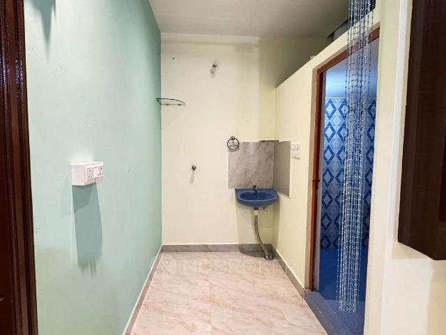 Property for rent in Bangalore East, Cox Town - Bangalore