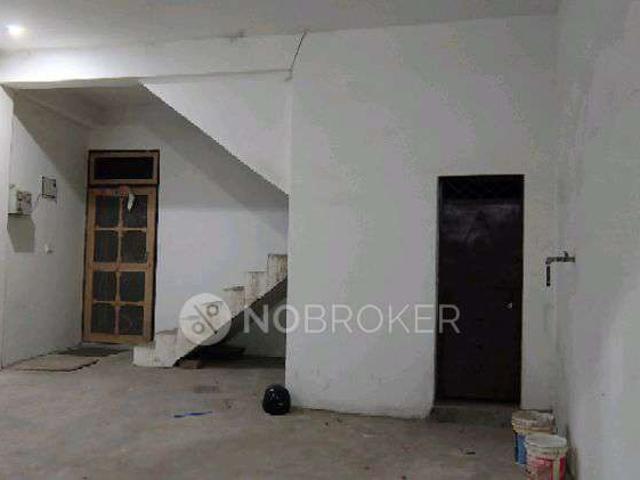 Property for rent in Hariana