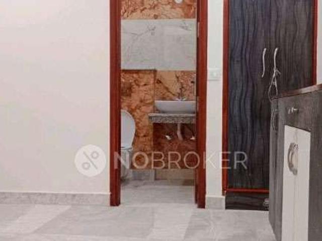 Property for rent in Deri