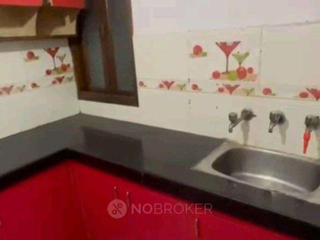 Property for rent in East Delhi, Deri