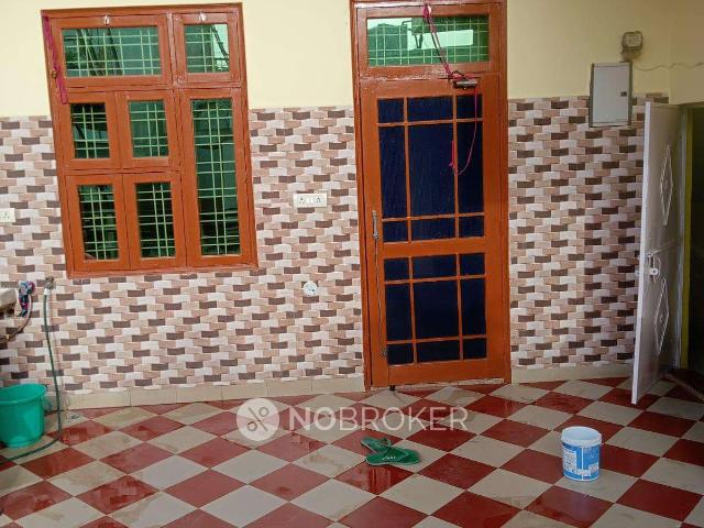 Property for rent in Hariana