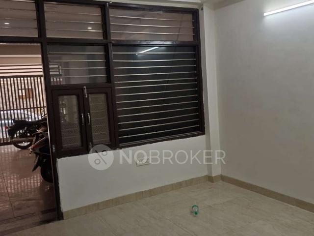 Property for rent in Hariana