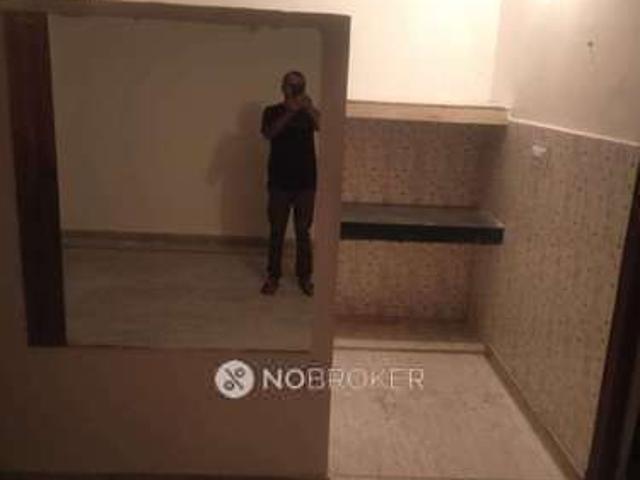 Property for rent in Hariana