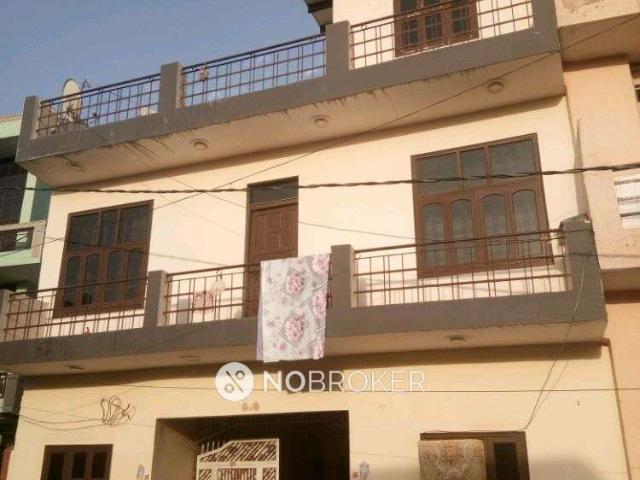 Property for rent in Hariana