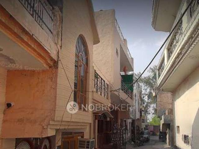 Property for rent in Hariana