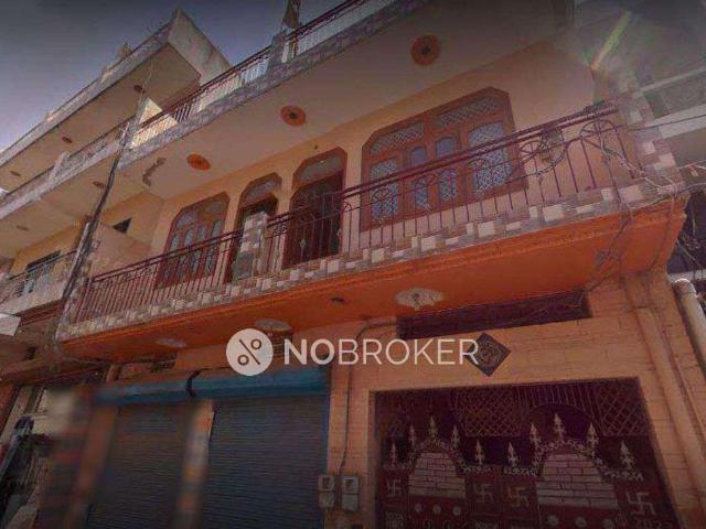 Property for rent in Hariana