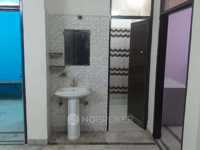 Property for rent in South Delhi, Deri
