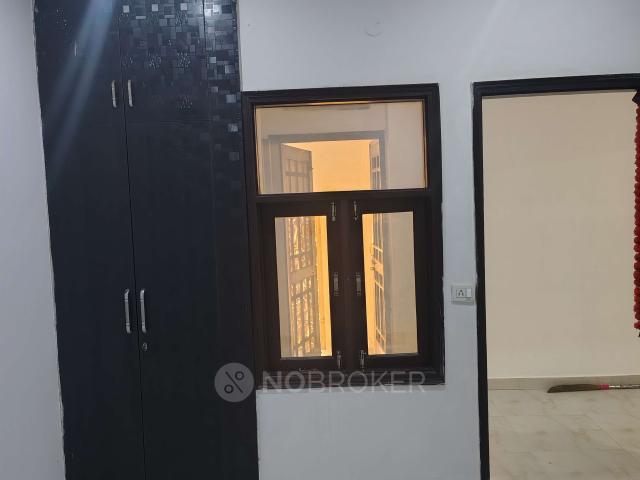 Property for rent in South West Delhi, Deri