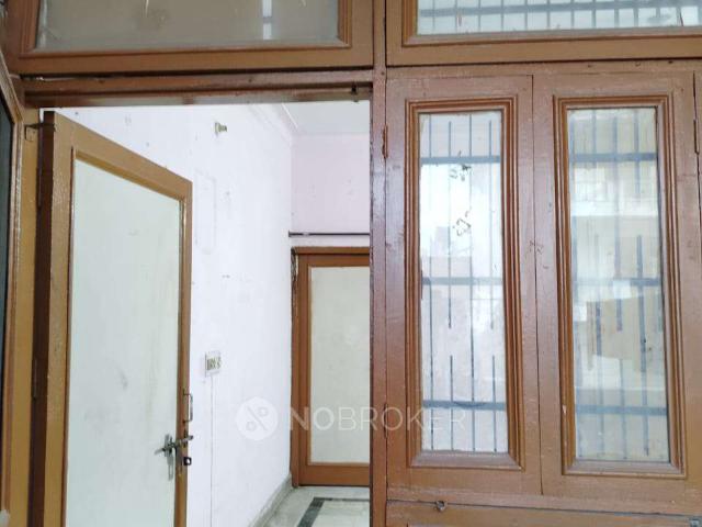 Property for rent in Hariana