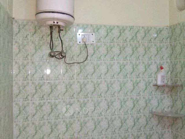 Property for rent in Hariana