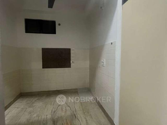 Property for rent in West Delhi, Deri