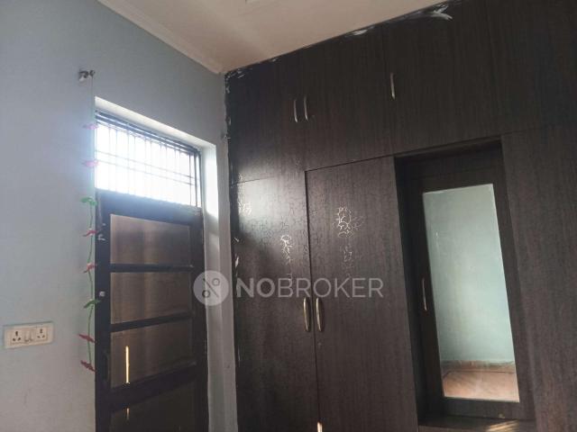 Property for rent in Hariana