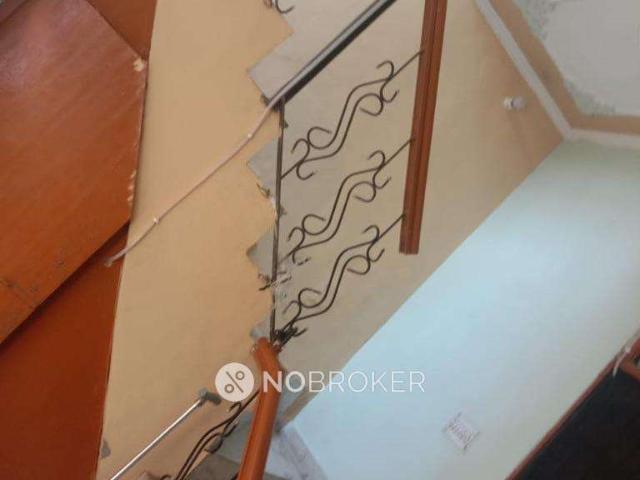Property for rent in Hariana