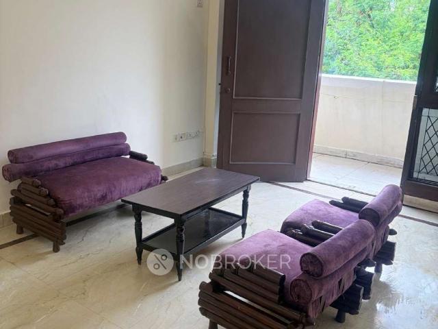 Property for rent in Deri