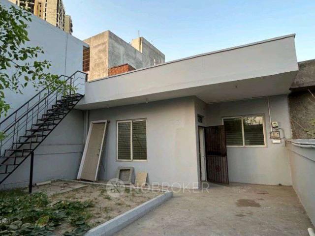 Property for rent in Greater Noida - Delhi, Arunachal Pradesh