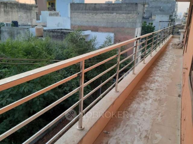 Property for rent in Hariana