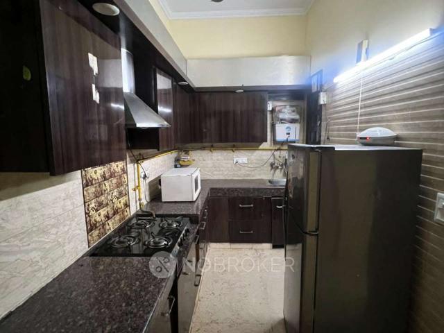 Property for rent in Deri