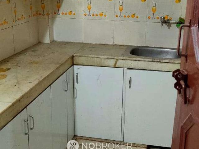 Property for rent in East Delhi, Deri