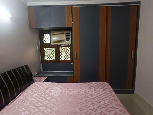 Property for rent in East Delhi, Deri