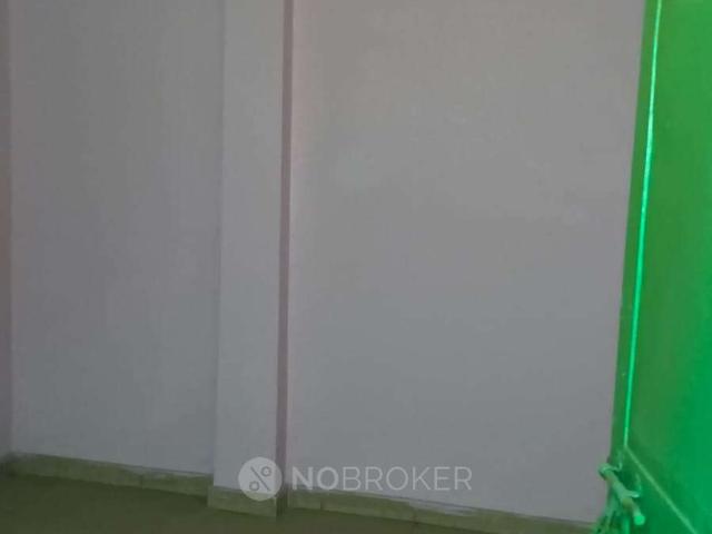 Property for rent in East Delhi, Deri
