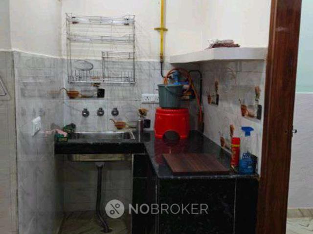Property for rent in East Delhi, Deri